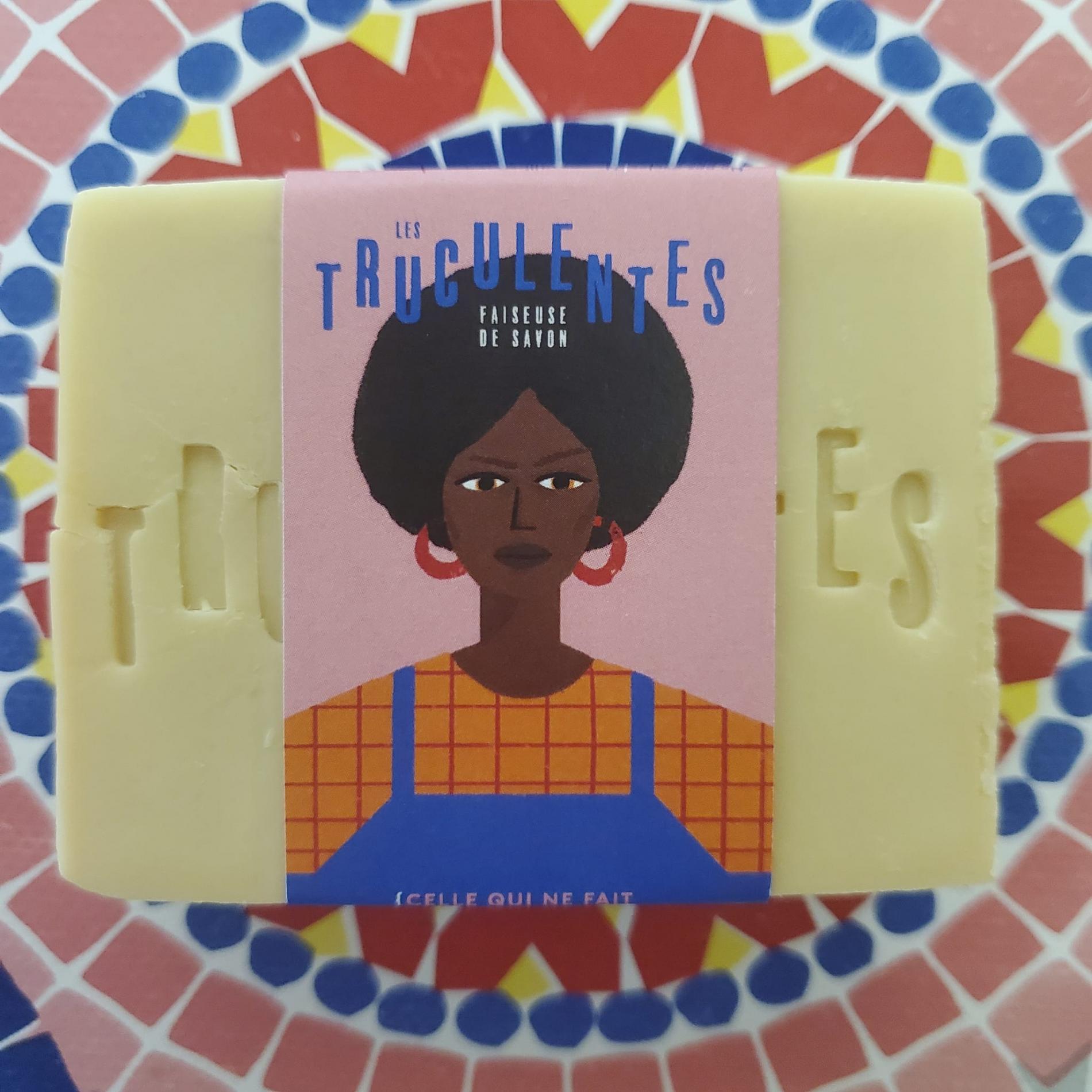 Celle qui ne fait pas de manière